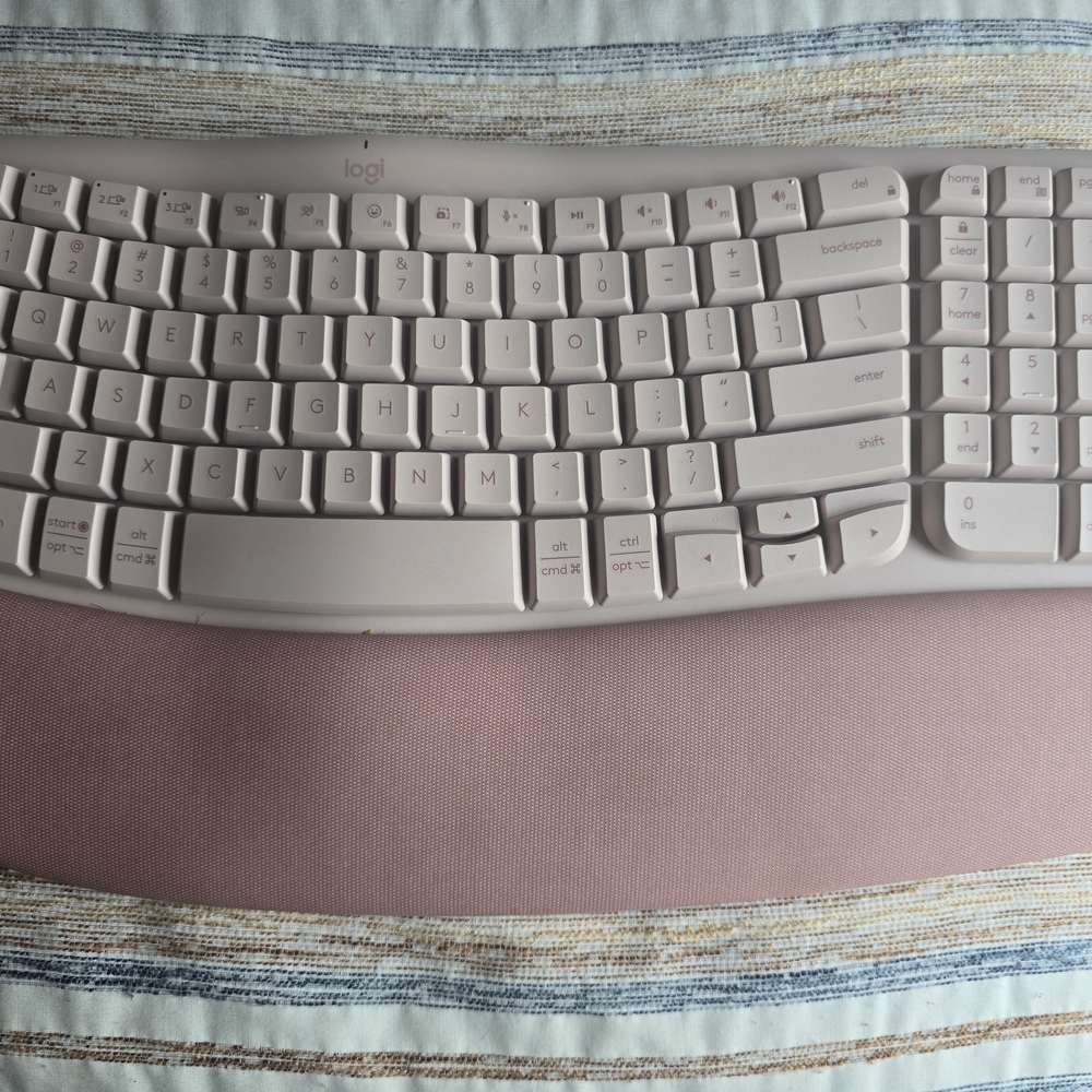 Logitech Wave Keys White Keyboard Base
